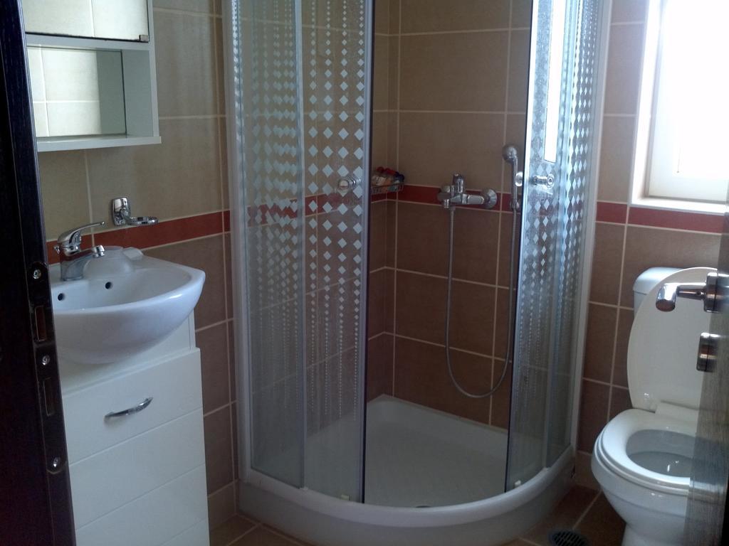 Terpsi Apartments Kyparissia Chambre photo